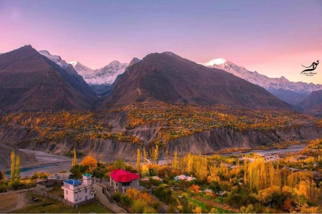 Old Hunza Inn Karimabad  Exterior photo