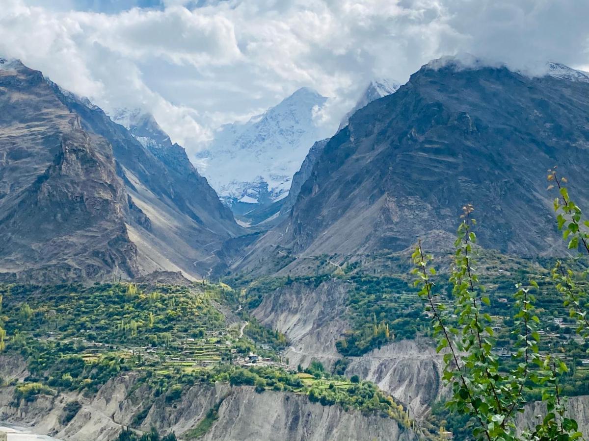 Old Hunza Inn Karimabad  Exterior photo
