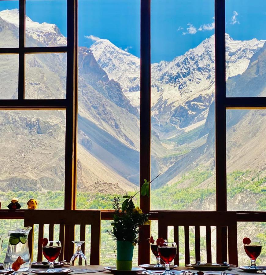 Old Hunza Inn Karimabad  Exterior photo