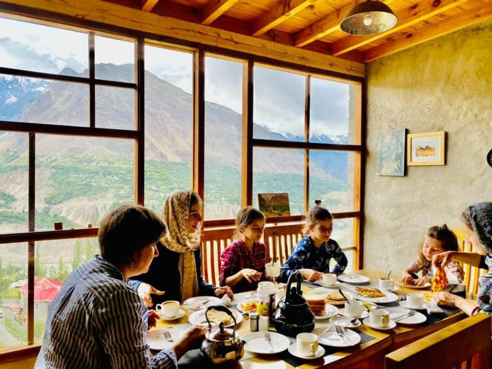 Old Hunza Inn Karimabad  Exterior photo