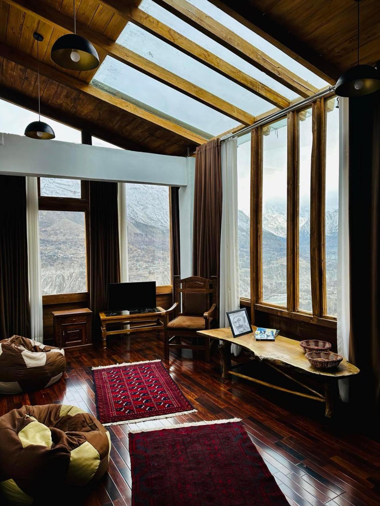Old Hunza Inn Karimabad  Exterior photo
